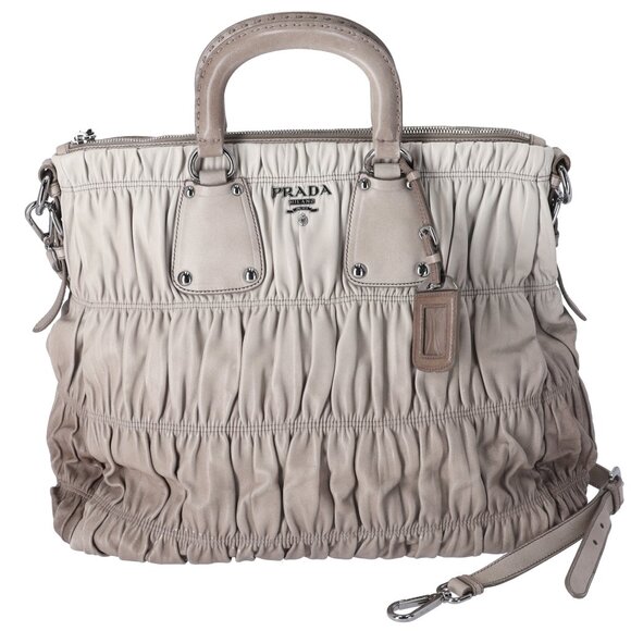 Prada Nappa Gaufre Tote BN1935 Light gray Dark Gray Leather - Picture 1 of 9
